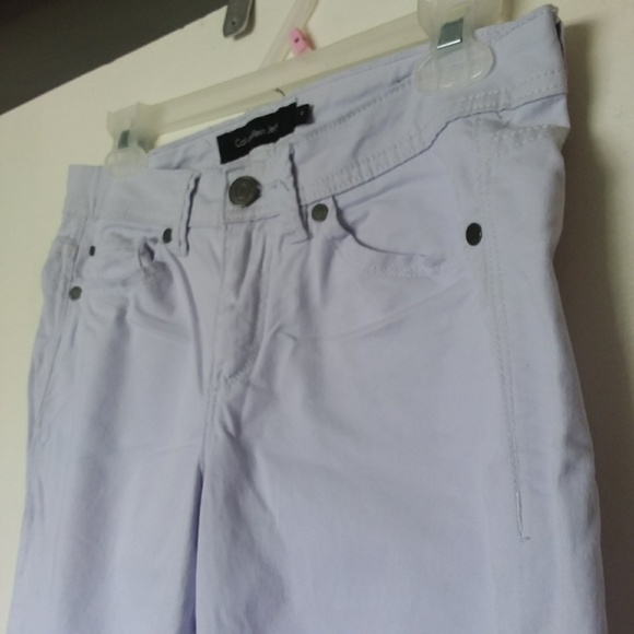 CALVIN KLEIN JEANS skinny crop in size 4. - Picture 3 of 5
